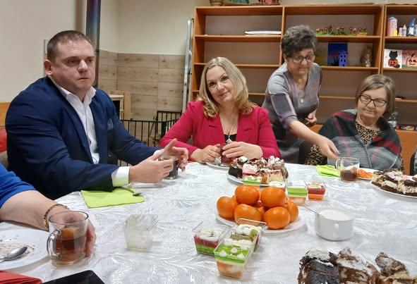 Dzień Babci i Dziadka w Klubie Seniora